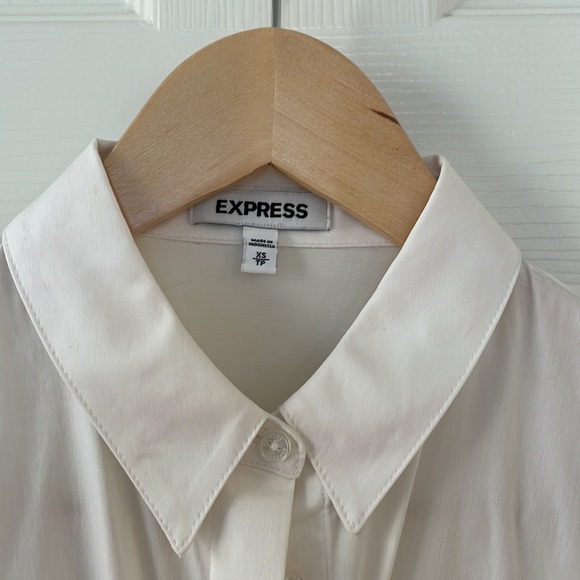 White Button Down - Express Size XS - Picture 3 of 3